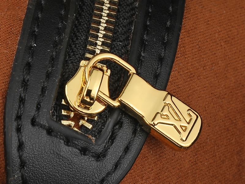 Louis Vuitton Speedy Bags